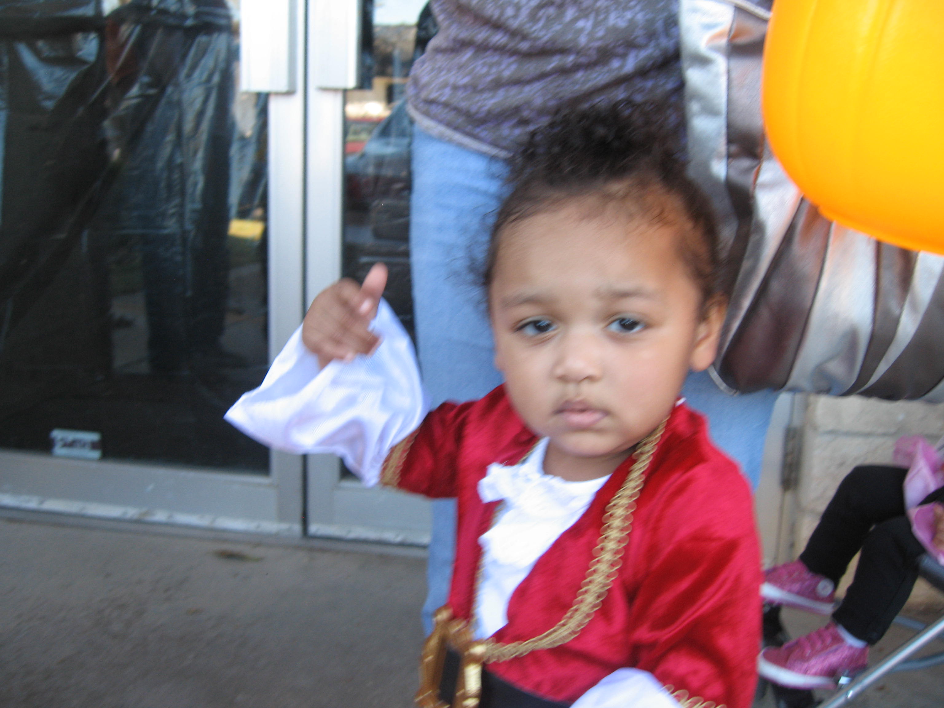 scare on the square 038